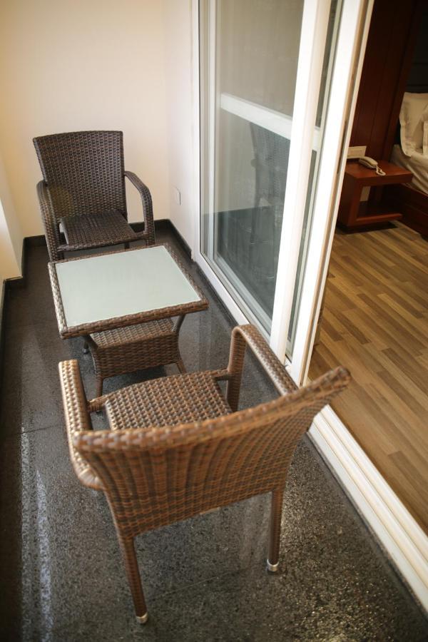 Robusta Inn Chikmagalūr Zewnętrze zdjęcie