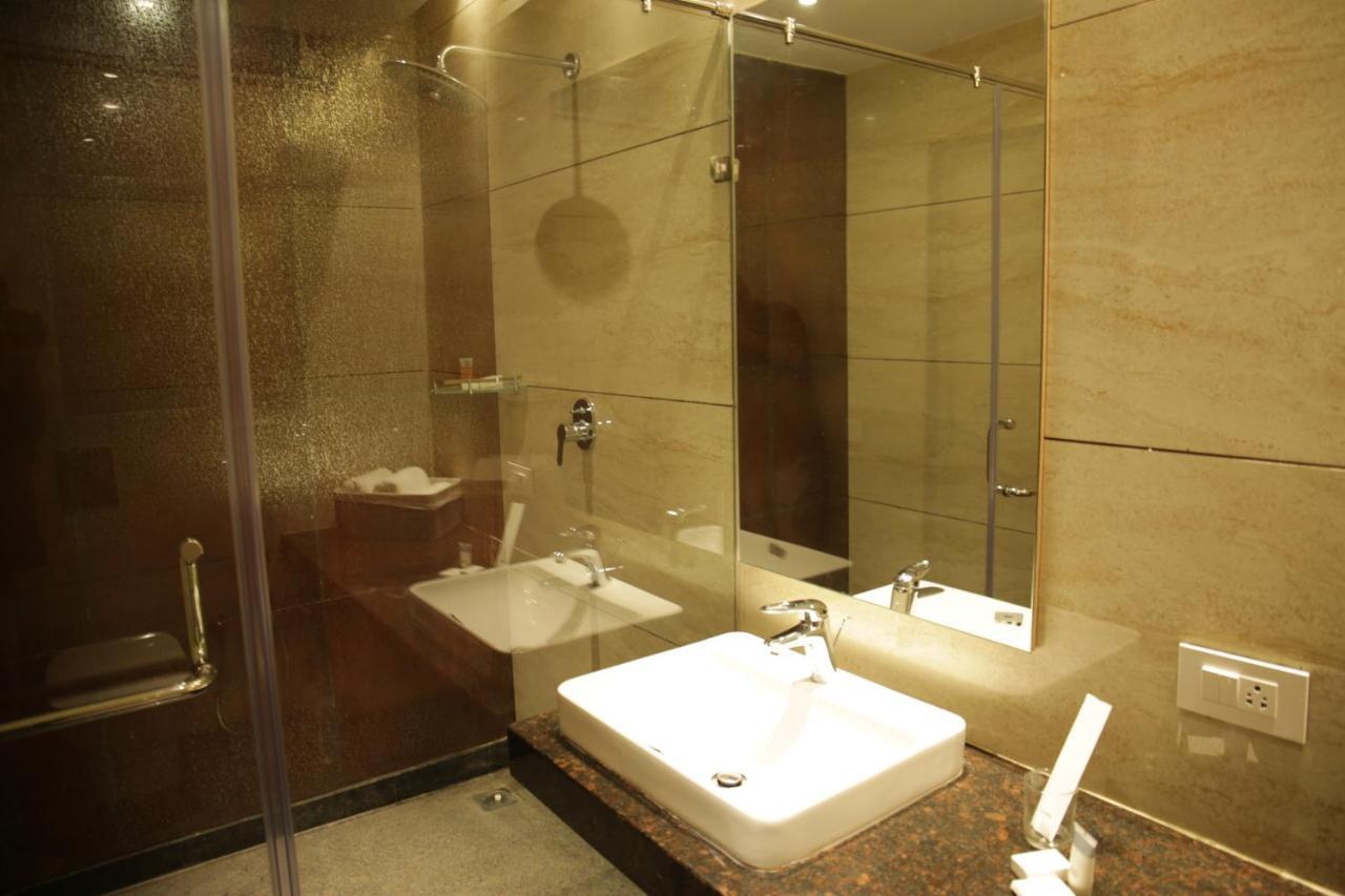 Robusta Inn Chikmagalūr Zewnętrze zdjęcie